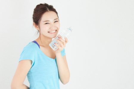 保存版 ダイエットにはお水とお茶どちらが効果的 公式 アルピナウォーター