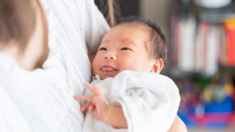 ミネラルウォーターは何歳から飲めるの？