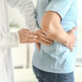 ミネラルウォーターは腎臓へ負担をかける？