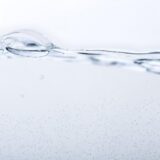 ミネラルウォーターはピロリ菌などの雑菌に注意しましょう