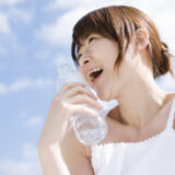 利尿作用アップの働きには天然水と純水どちらが良いのでしょうか