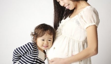 妊婦さんに適したお水はピュアウォーターや軟水