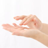 水素水でパッティングすると美肌になる？