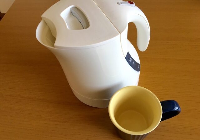 【保存版】電気ケトルで沸かしたお湯は体に悪い？