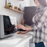 【保存版】電子レンジでお湯を沸かしても健康に問題はないの？