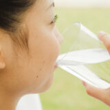 水分補給をする際に最適な飲み物の温度とは？