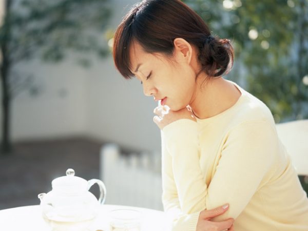 吐き気や嘔吐があるときの水分補給