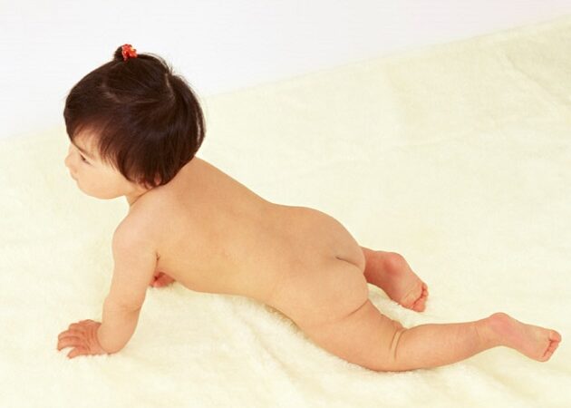 赤ちゃんの水分補給はどのくらいすればいいの?