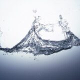 赤ちゃんに哺乳瓶で水分補給させるときのポイント