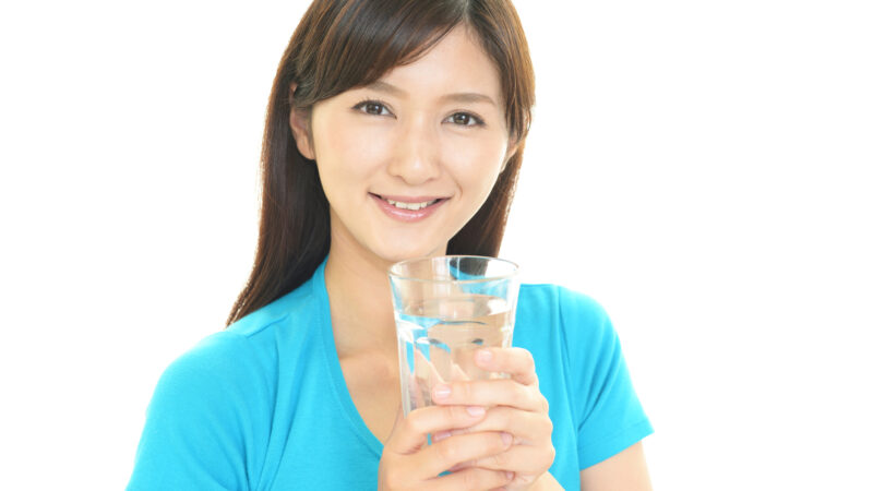 空腹時の水分補給は満腹時とは何がちがうの？
