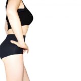 体重や活動量で1日に必要な水分補給量が変わる？