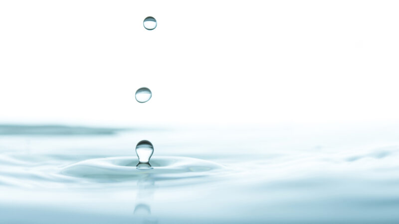 妊婦さんは塩化カルシウム入りのお水を飲んでもいい？