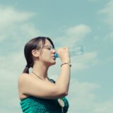 【保存版】水を1日2リットル飲む効果とは？