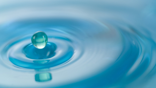 ダイエットのための水分補給は温度が大切?