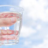 お水をたくさん飲むだけでダイエットになるの？