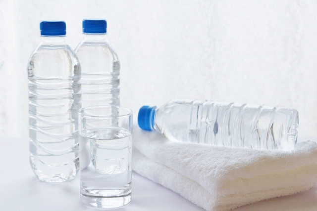 ダイエット中の水分補給は常温がいいの？