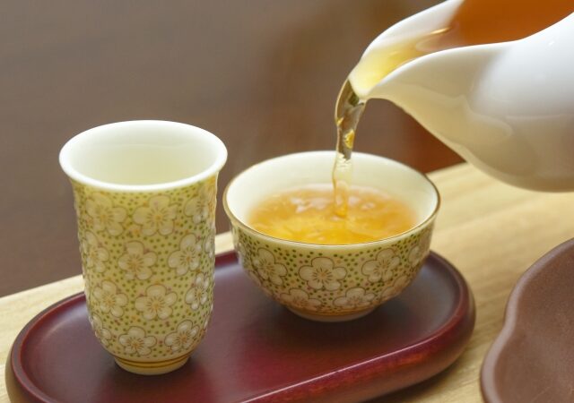 【保存版】烏龍茶はダイエット中の水分補給に向いている?