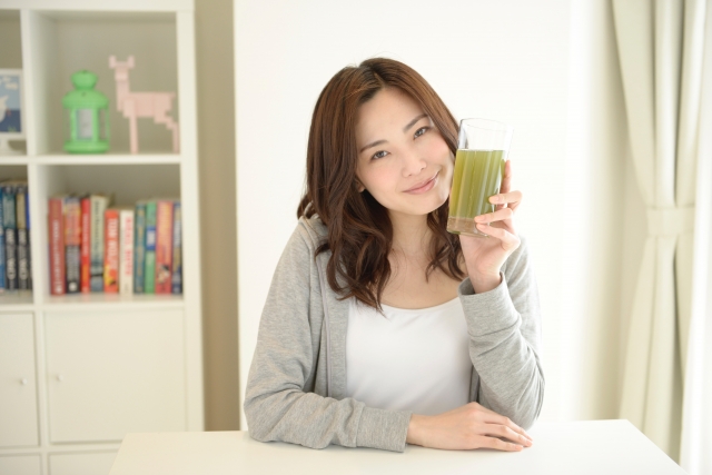 【保存版】ダイエットに緑茶がいいって本当？