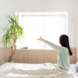 ダイエット中は寝起きに水分を摂るべき？