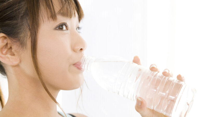 生理前や生理中のダイエットや水分補給の注意点は？