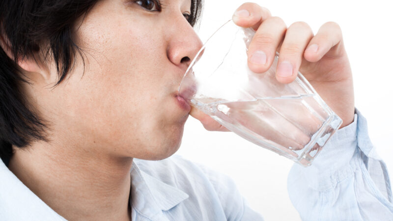 男性のダイエットは水分をどう意識すればいいの？