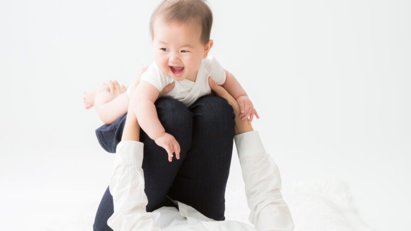 産後の母乳が出ないのは水分不足が原因なの？