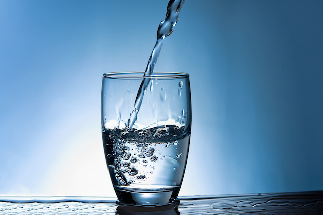 【保存版】ウォーターサーバーの水の賞味期限は？開封後はどれくらいもつ？