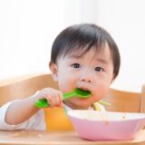 【1歳児の食事】離乳食卒業のタイミングと幼児食デビューのコツ