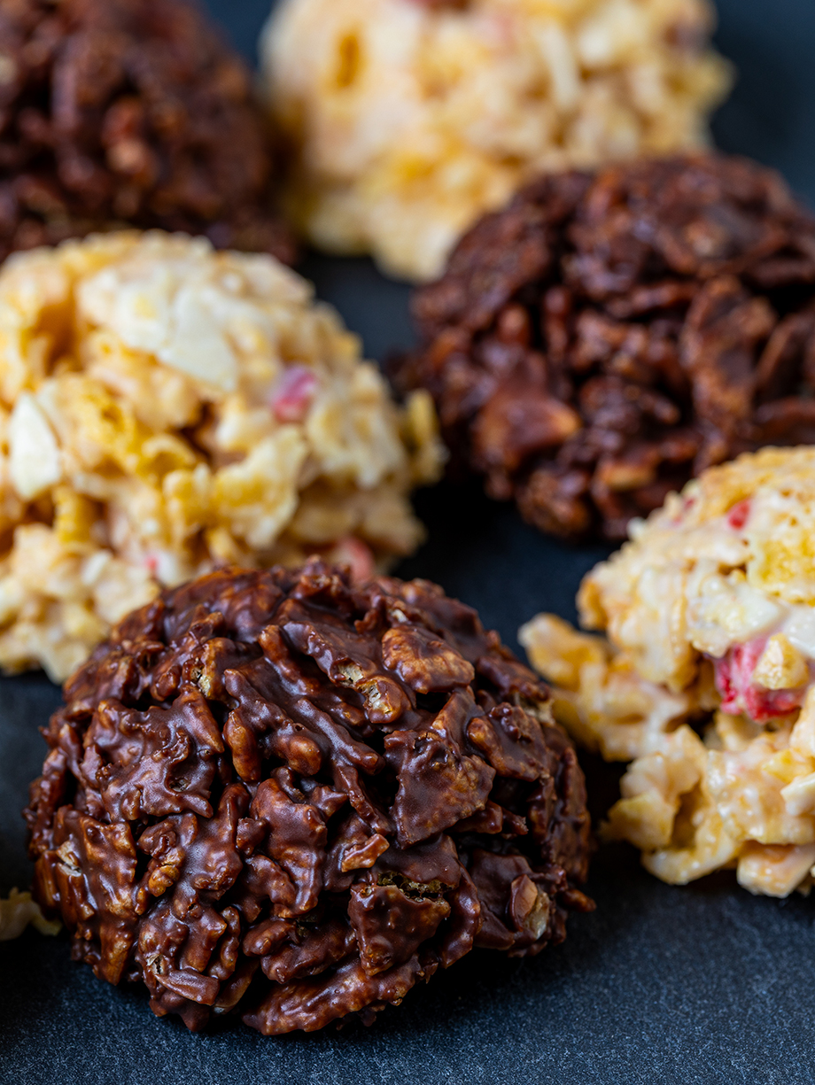 材料3つで舞浜！ やみつきチョコクランチ